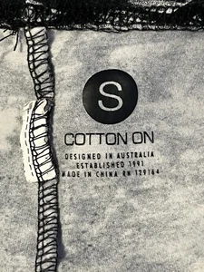 Cotton On Women’s Black Gray Aztec Design Leggings Casualcore Activewear Sz S - Picture 1 of 2