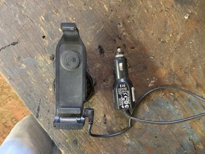 iphone tomtom adapter and speaker - Picture 1 of 3