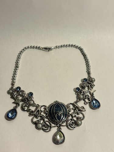 Disney Store Princess Cinderella Cosplay Pumpkin Coach high Quality Necklace