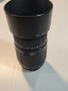Tamron Auto Focus 70-300mm f/4.0-5.6  LD Macro Zoom Lens - Picture 1 of 11