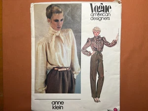 Vogue Designer Sewing Pattern 2611 Anne Klein Misses Blouse Size 6 FF UNCUT - Picture 1 of 3