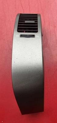 Toyota Prius 2004-2009 pasajero derecho tablero interior ventilación OEM  Foto 1 de 4