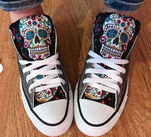 sugar skull converse amazon