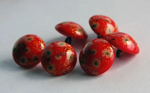 VINTAGE CHERRY RED GLASS BUTTON 6 BUTTONS • 12mm • PAINTED FLOWERS - Picture 1 of 3