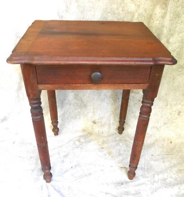 ANTIQUE SHERATON SHAPED TOP WALNUT ONE DRAWER STAND WITH COOKIE CORNERS - Image 1 of 4
