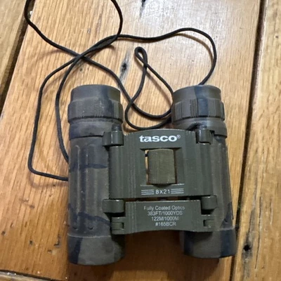 Tasco Binoculars 8x21 Fully Coated Optics With Case 383 Ft / 1000 Yds - Image 1 of 4