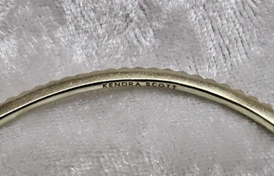 Pulsera Kendra Scott Open Bangel  Foto 1 de 4