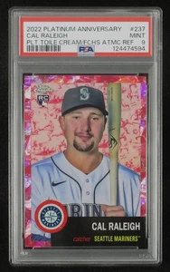 2022 Topps Chrome Platinum Cal Raleigh #237 Toile Creme Fuchsia Ref 100 PSA 9 - Bild 1 von 22