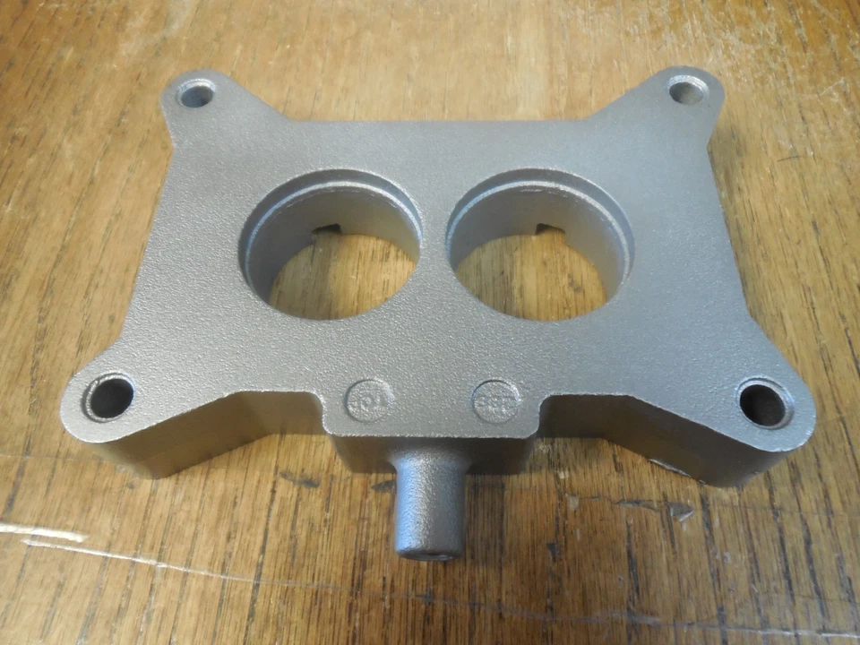 1965 FORD MUSTANG FAIRLANE 289 2V CARBURETOR TO INTAKE SPACER PLATE - Image 1 of 4