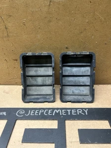 86-92 Jeep Comanche MJ OEM Cab Vents Interior Inner Rubber Flap Vent Seals LH RH - Picture 1 of 9