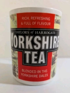 Tazza da tè vintage Yorkshire ufficiale Taylors Of Harrogate importazione UK 10 oz. - Foto 1 di 8