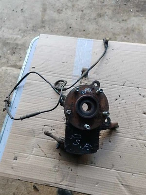 KIA OPTIMA HUB MK3 NUDILLO DELANTERO IZQUIERDO LADO DEL PASAJERO 1.7 CRDI 2010 - 2015 Foto 1 de 2