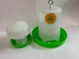 Poultry chook Chicken Budgie Bird Auto Waterer Drinker 0.6L & 1.5kg feeder seed - Picture 1 of 3