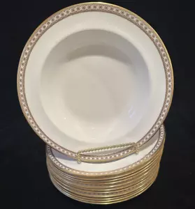 Wedgwood Gold Ulander 7 7/8" rim style soup bowls lot of 12 Bone china - Picture 1 of 5