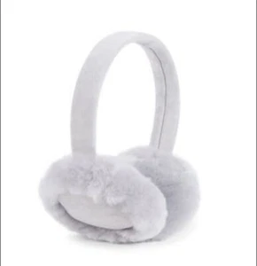 UGG Earmuffs - Picture 1 of 3