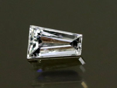 Loose Tapered Cut 0.06 Ct 100% Certified Natural Diamond Color H/VS2 Clarity - Image 1 of 4
