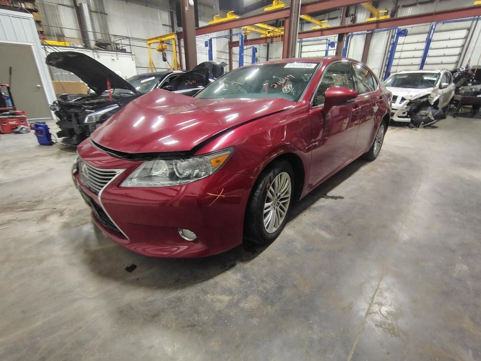 13 - 13 LEXUS ES350 Radio E827124 - Image 1 of 4