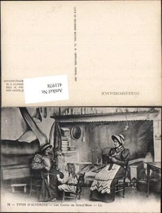 411978,Types d Auvergne Les Contes de Grand Mere Stricken Spindel Heimarbeit Hau - Picture 1 of 1