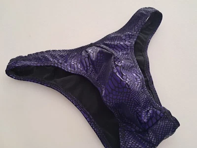Traje de baño para hombre brillante piel de serpiente púrpura oscuro bolsa RIO 3/4 espalda hecha a mano EE. UU. L Foto 1 de 2