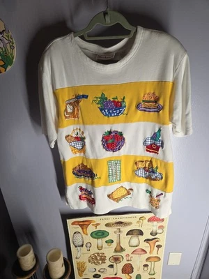 Divertida Camisa Retro Picnic Tema Comida Vintage Bechamel Mujeres Grandes Rayas Amarillas Foto 1 de 4