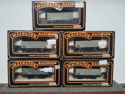 Mainline (OO) 37-152 7 Plank Wagon, BR Grey, Joblot 5 Wagons. - Image 1 of 4