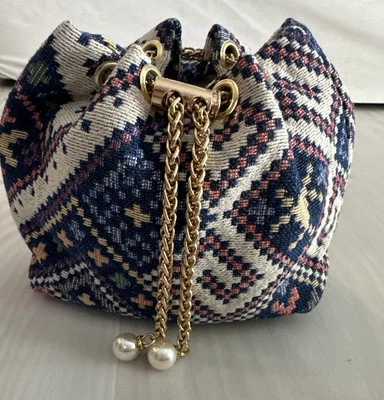 Unique Striped Boho Hand Or Wrist Bag with Cute Gold Chain Soso Cute - Image 1 of 4