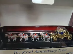 Matchbox Her Majesty's Gold State Coach 40th Anniversary YY66 - Picture 1 of 3