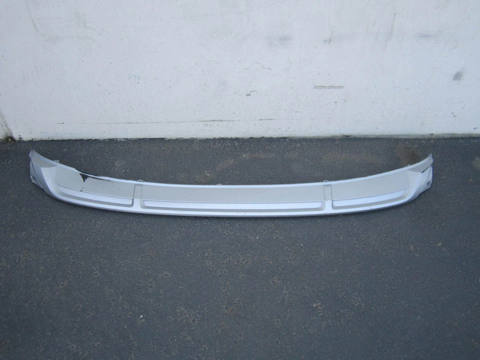 aa206226 Audi E-Tron 2019 2020 2021 2022 parachoques trasero cubierta moldura inferior OEM Foto 1 de 4