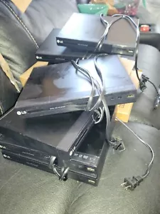 LG DP132H DVD und CD Player mit USB Direct Recording - Bild 1 von 4