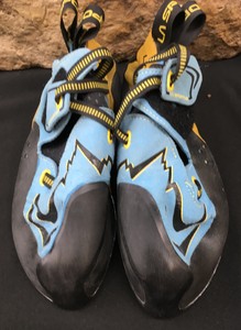 climbing shoes size 9