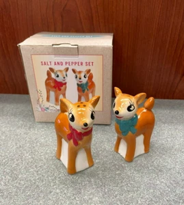 Cracker Barrel Ceramic Christmas Reindeer Pair Salt & Pepper Shaker Set in Box - Picture 1 of 14