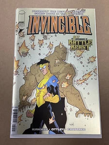 INVICIBLE #19 GOLD FOIL REPRINT 1ST BATTLE BEAST BLIND BAG NM IMAGE COMICS 2025 - Picture 1 of 2