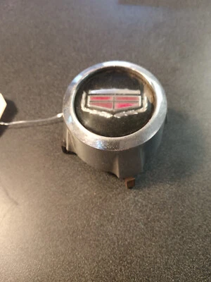 Tapa central de rueda de rally Mercury Comet/Bobcat 1974-1978 OEM - difícil de encontrar Foto 1 de 4