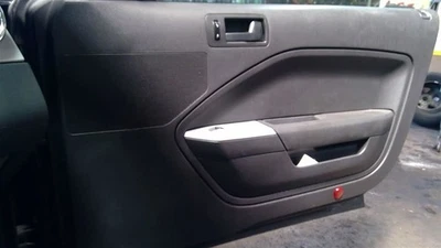 MUSTANG   2005 Front Door Trim Panel 1328715 - Image 1 of 4