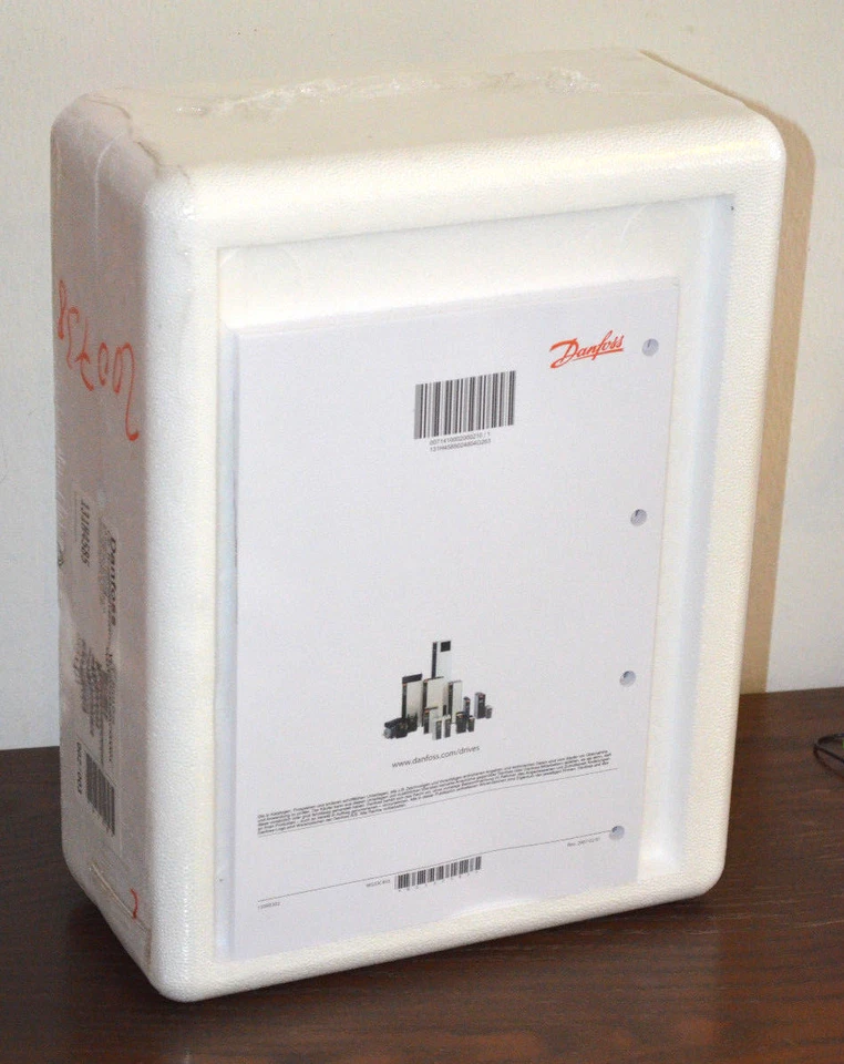 Frequenzumrichter Danfoss VLT Aqua Drive FC 202 15 KW 400 V