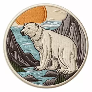 Polar Bear Patch Iron-on Applique Wild Animal Badge Arctic Snow Frozen Alaska - Picture 1 of 12