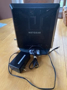 NETGEAR Nighthawk AC1900 4 Wireless-Wi-Fi 802.11ac Router - C7000v2 - Zdjęcie 1 z 6
