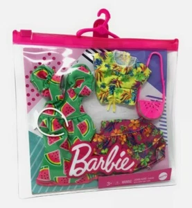 Paquete de 2 paquetes de ropa Barbie Fashions, 2 conjuntos - Imagen 1 de 3