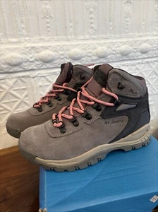 Bota de Senderismo Columbia Newton Ridge Plus Impermeable Amped Para Mujer Talla 6.5 - Imagen 1 de 8