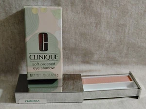 Clinique Soft Pressed Eye Shadow PEACH SILK .10 oz/ RARE {FREE SHIP} FULL SIZE  - Picture 1 of 4