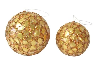 (36960) CONJUNTO 2 COLGANTES ADORNOS NAVIDAD CHRISTMAS BOLAS DORADO BRILLANTINA - Picture 1 of 3