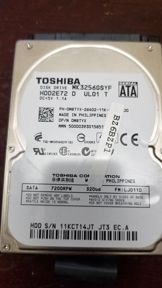 Dell W8TYX Toshiba MK3256GSYF 320GB 7200RPM 2.5 SATA HD Hard Drive - Image 1 of 1