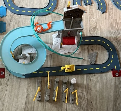 Paw Patrol Roll Patrol Rubbles Mountain Rescue Track Set 2 BROKEN PIECES - Image 1 of 4