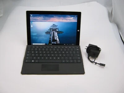 Microsoft Surface 3 Intel Atom x7-Z8700 - 4GB - 64GB WiFi 1645 with Keyboard - Image 1 of 4