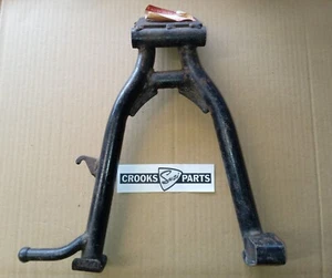 NOS 42100-46100 GT50K 1977 to 1978 Optional Genuine Suzuki Rusty Centre Stand - Picture 1 of 12