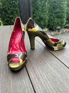 CESARE PACIOTTI camouflage patent leather open toe heels size 36 US 6 - Picture 1 of 7