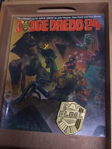 Chronicles of Judge Dredd 24 Graphic Novel 1989 from 2000AD - Picture 1 of 2