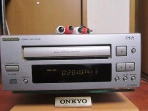 ONKYO C-705TX CD Compact Disc Player Silver Operation Confirmed Very Good Used - Picture 1 of 3