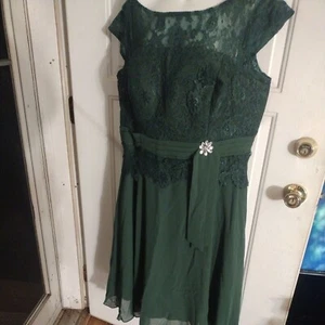 Semi-formal Dress Womans Extra Large To 2XL New With Tags Dark Green Wedding - Picture 1 of 11
