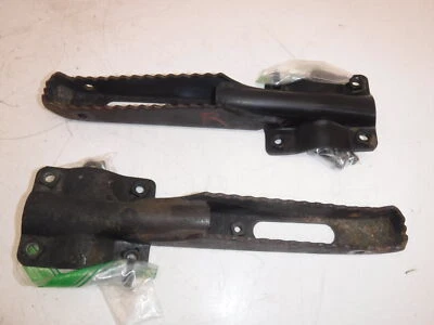 94-97 HONDA TRX200D TIPO II REPOSAPIÉS IZQUIERDO DERECHO CLAVIJAS PELDAÑOS Foto 1 de 4